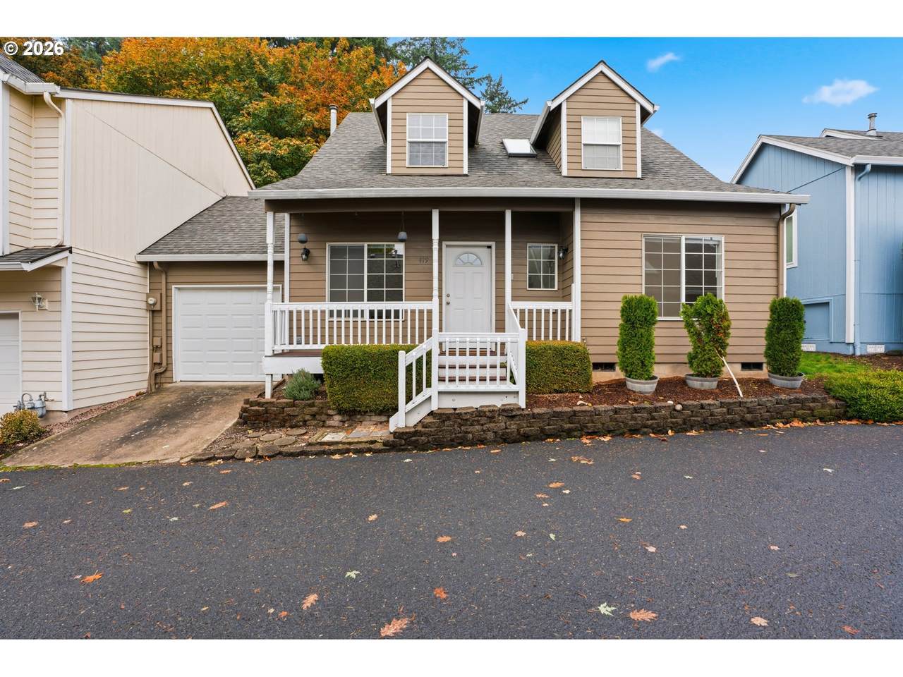 419 7TH Ave - Photo 1