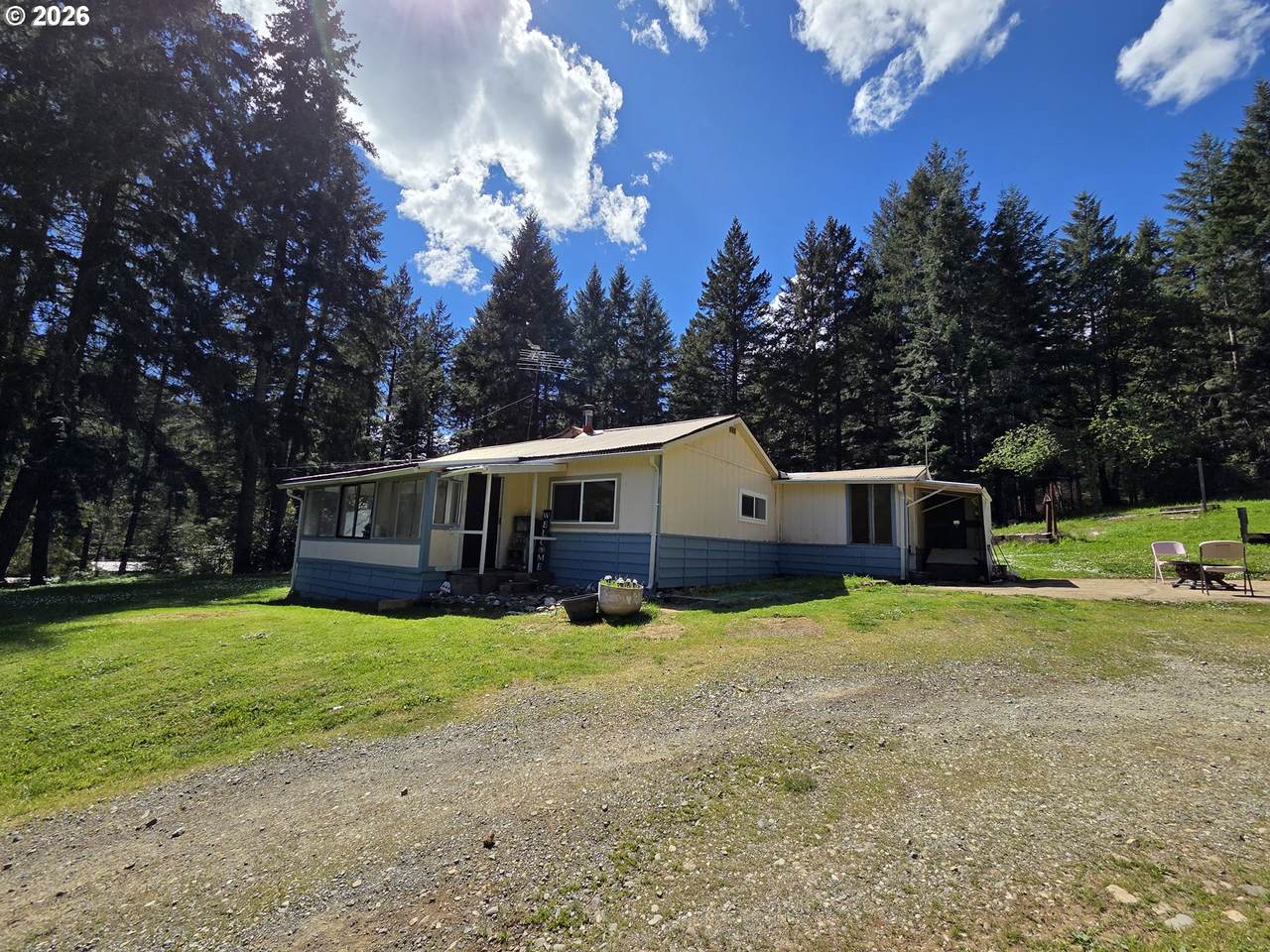 https://bt-photos.global.ssl.fastly.net/portland/1280_boomver_1_438484171-2.jpg