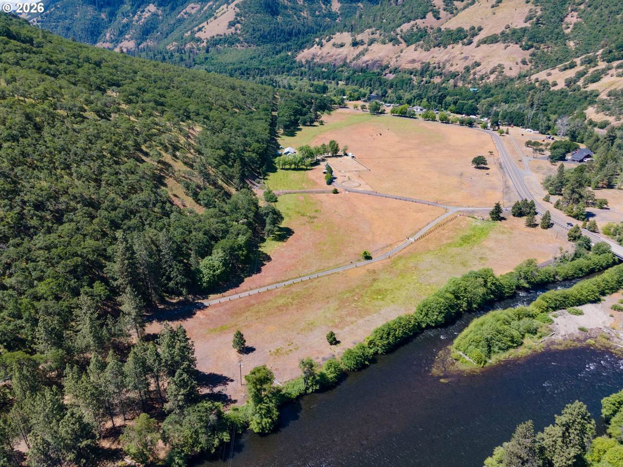 992 Highway 142 - Photo 1