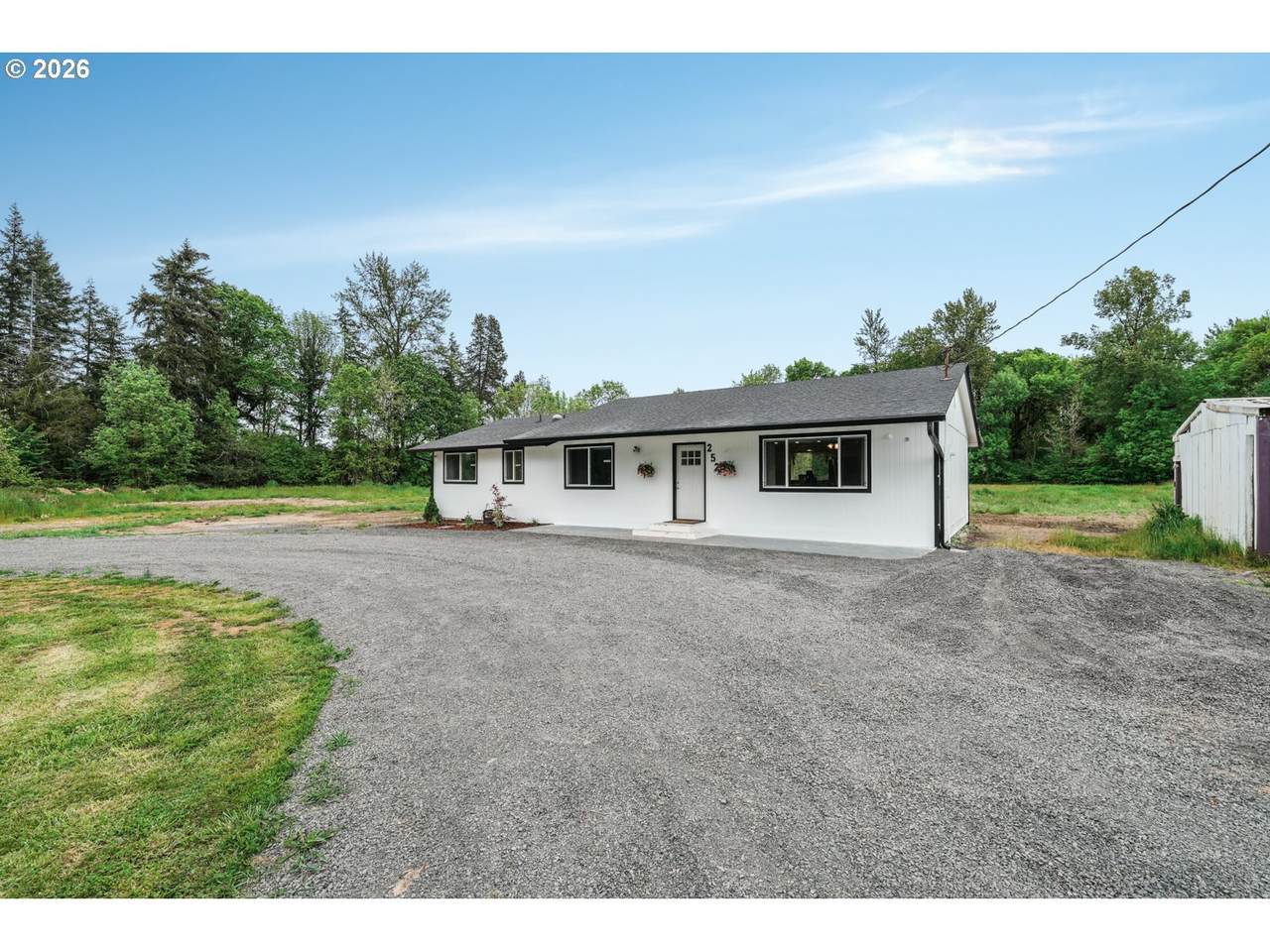 252 Eadon Rd - Photo 1