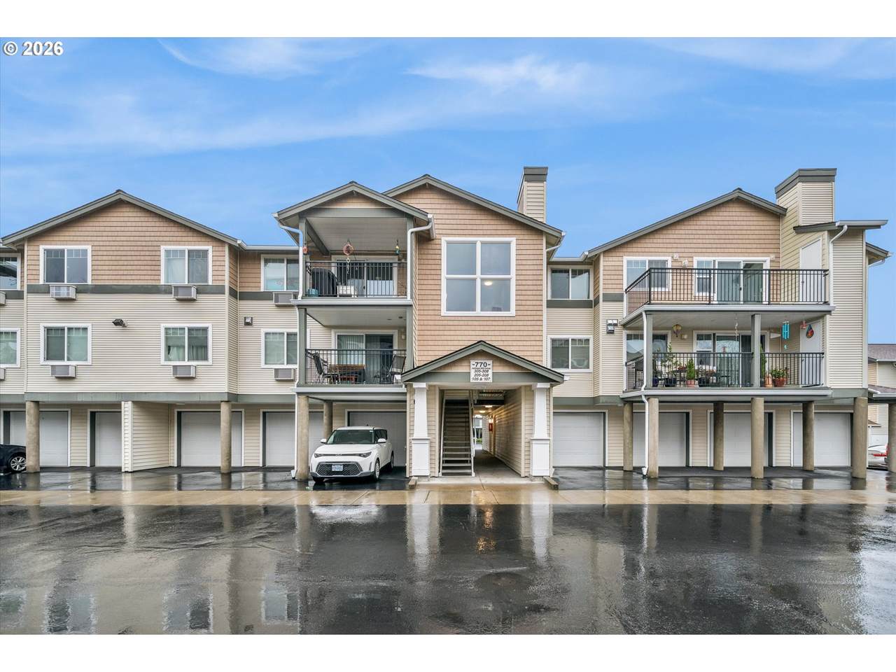 770 185TH Ave - Photo 1