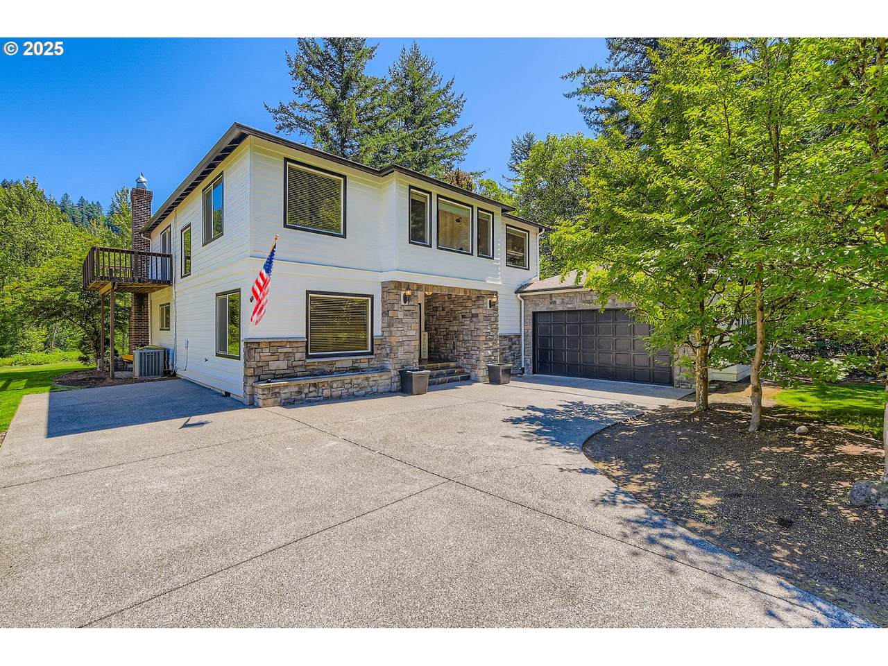 1030 Jackson Park Rd - Photo 1