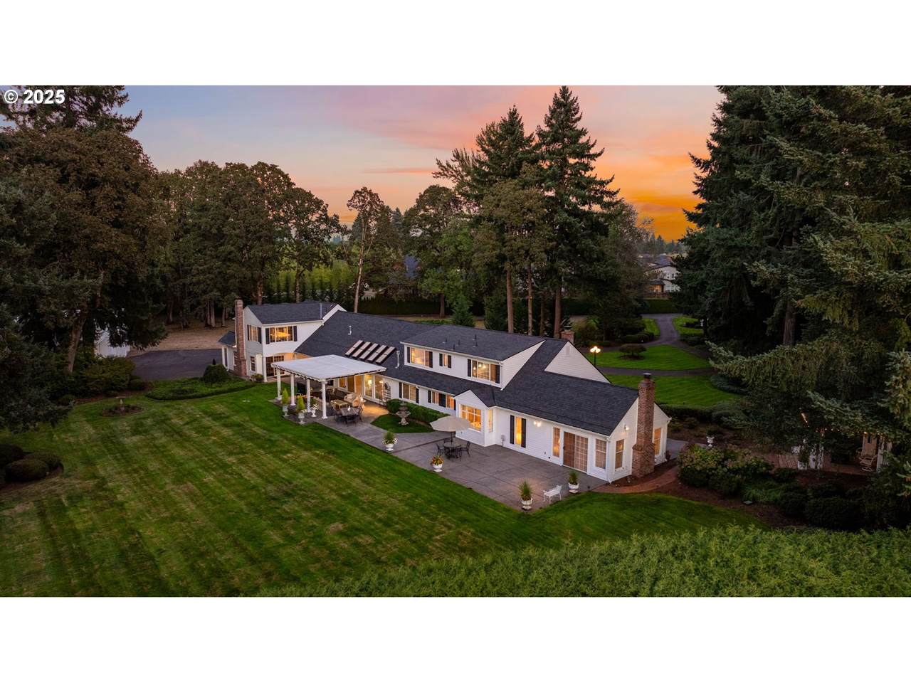 11034 94TH Ave - Photo 1