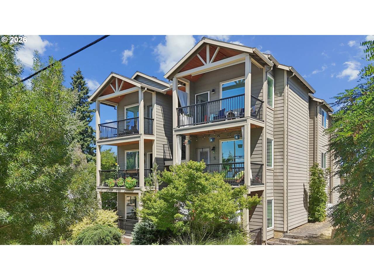 5734 Montana Ave - Photo 1