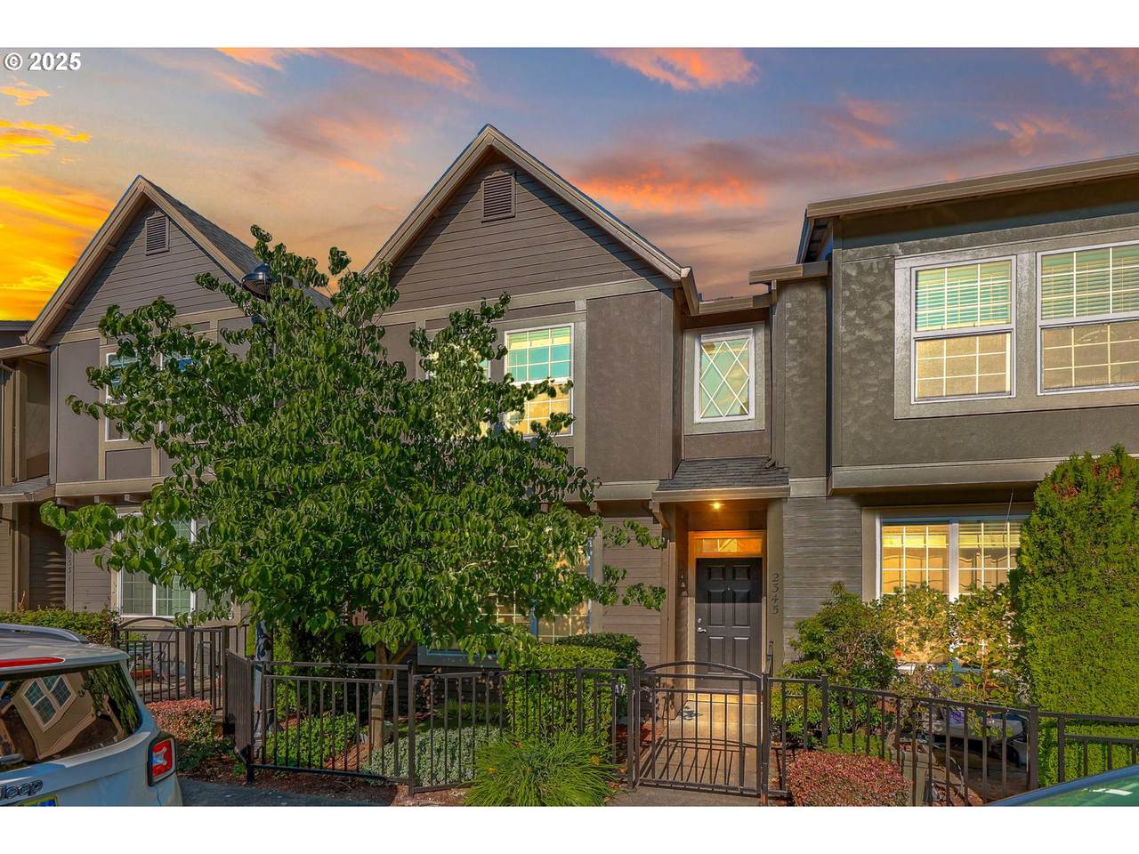 2345 Oak Knoll Pl - Photo 1