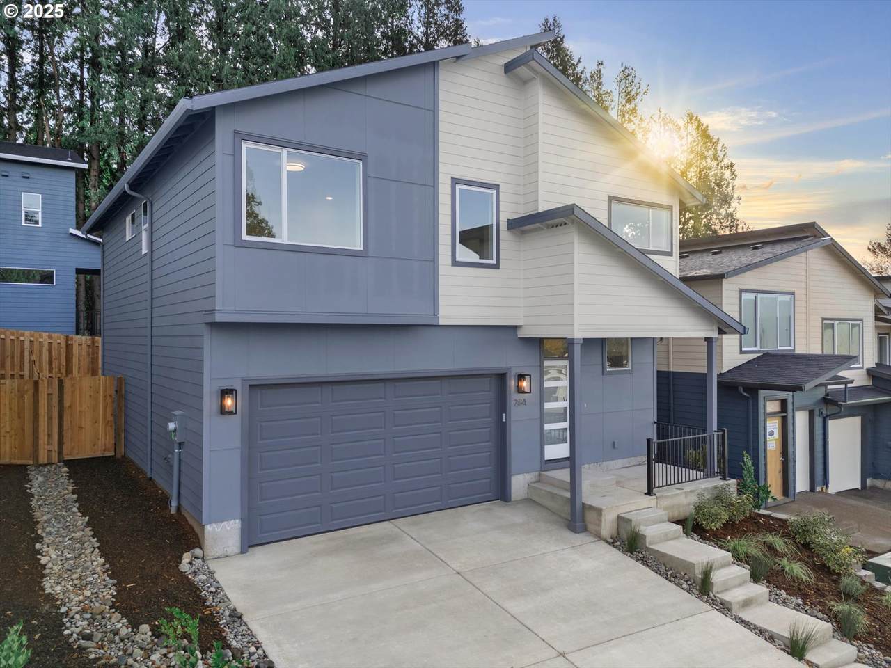 284 Mawrcrest Ave - Photo 1