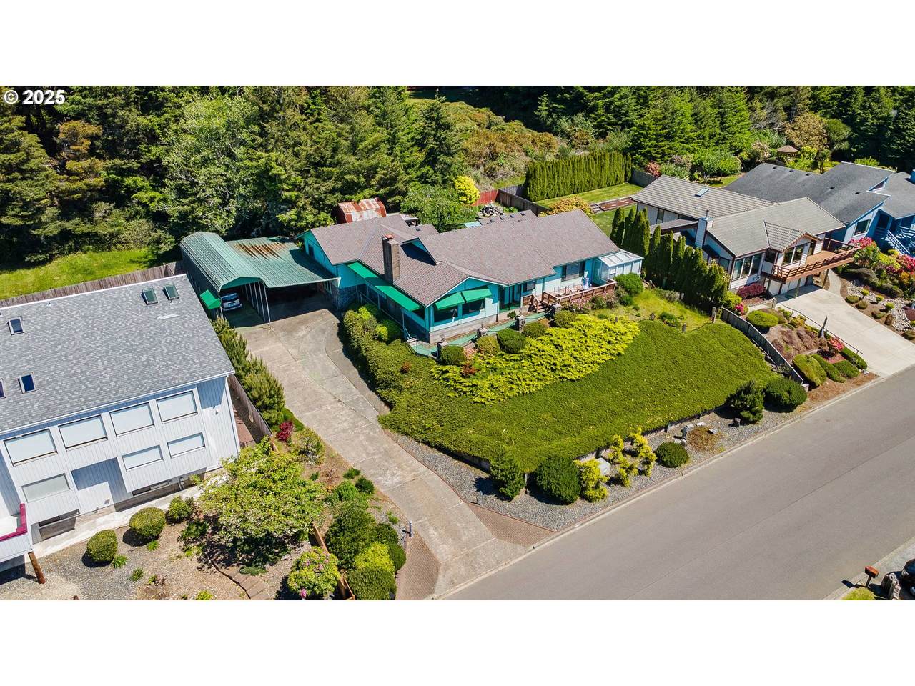 https://bt-photos.global.ssl.fastly.net/portland/1280_boomver_1_445797385-2.jpg
