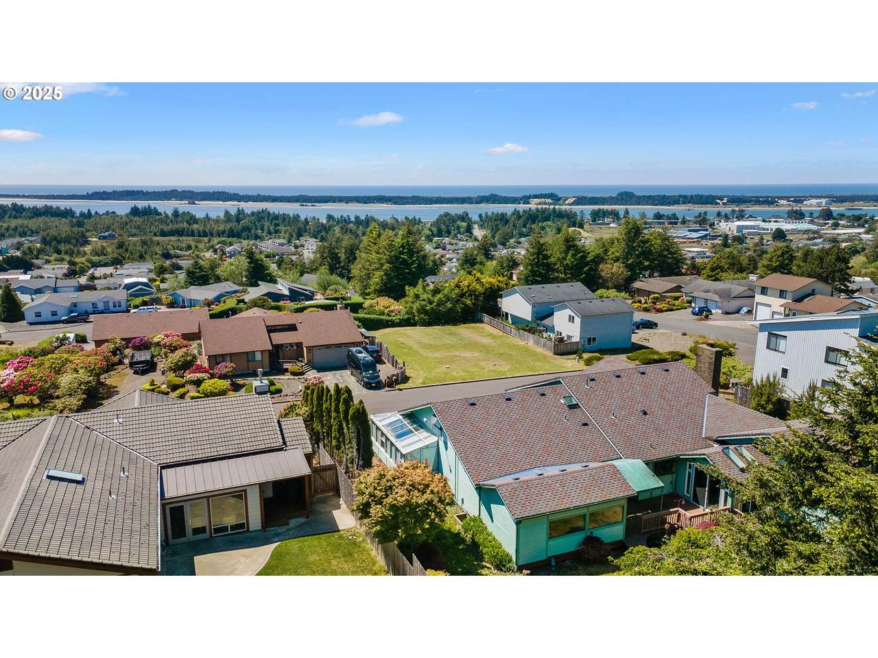 https://bt-photos.global.ssl.fastly.net/portland/1280_boomver_1_445797385-2.jpg