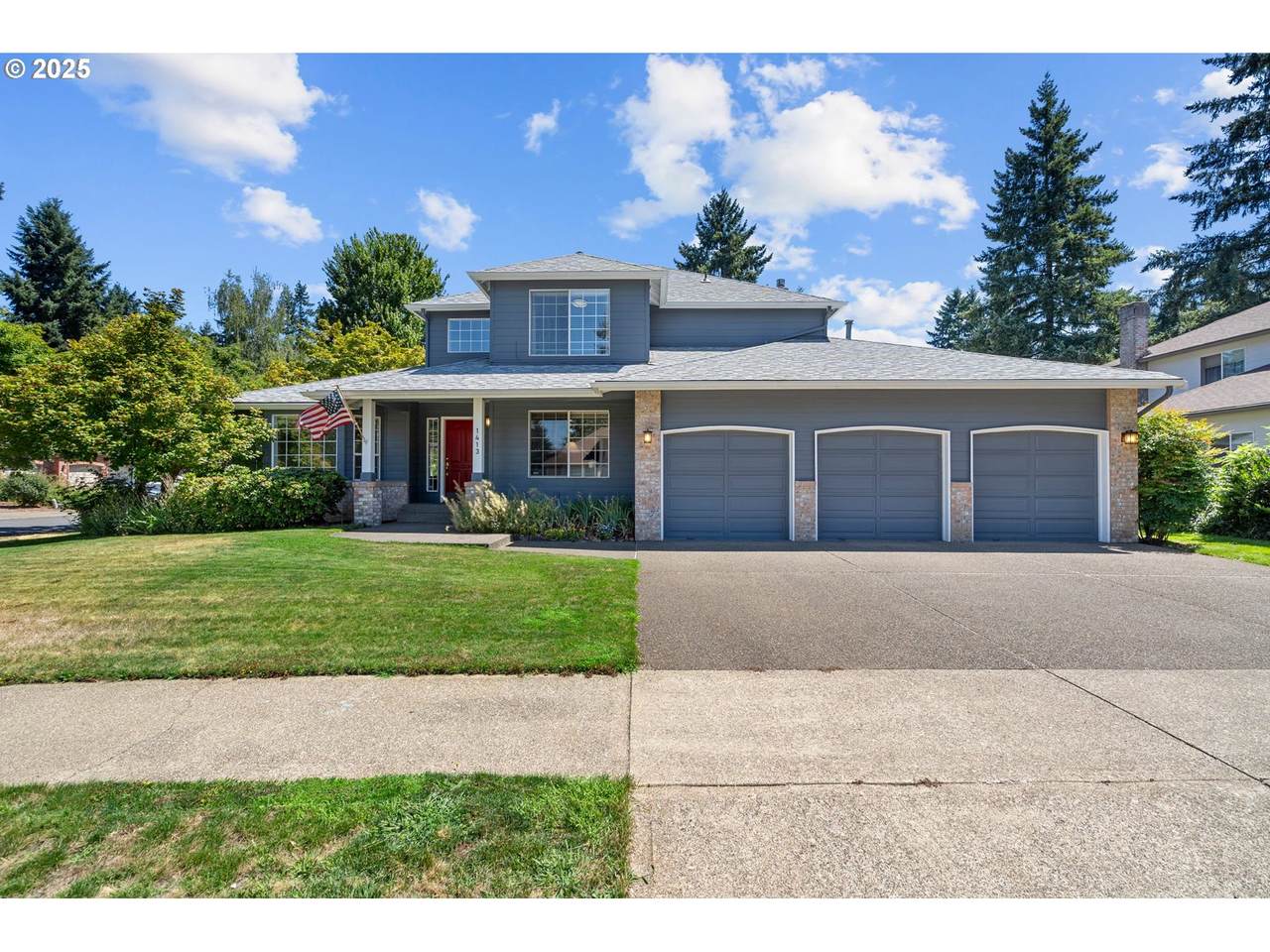 1413 157TH Ave - Photo 1