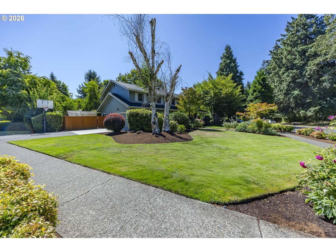 https://bt-photos.global.ssl.fastly.net/portland/1280_boomver_1_450033636-2.jpg