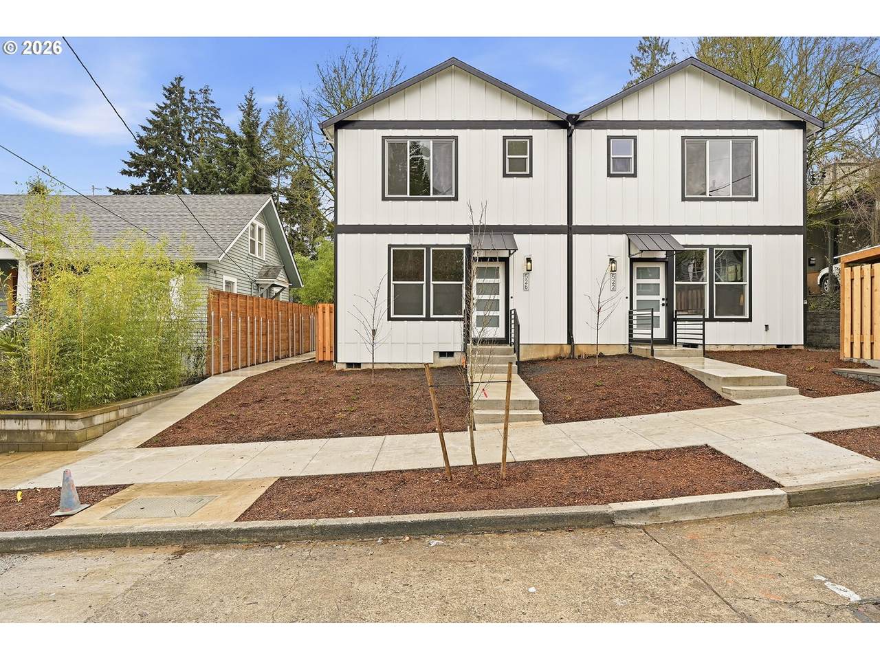 https://bt-photos.global.ssl.fastly.net/portland/1280_boomver_1_451338021-2.jpg