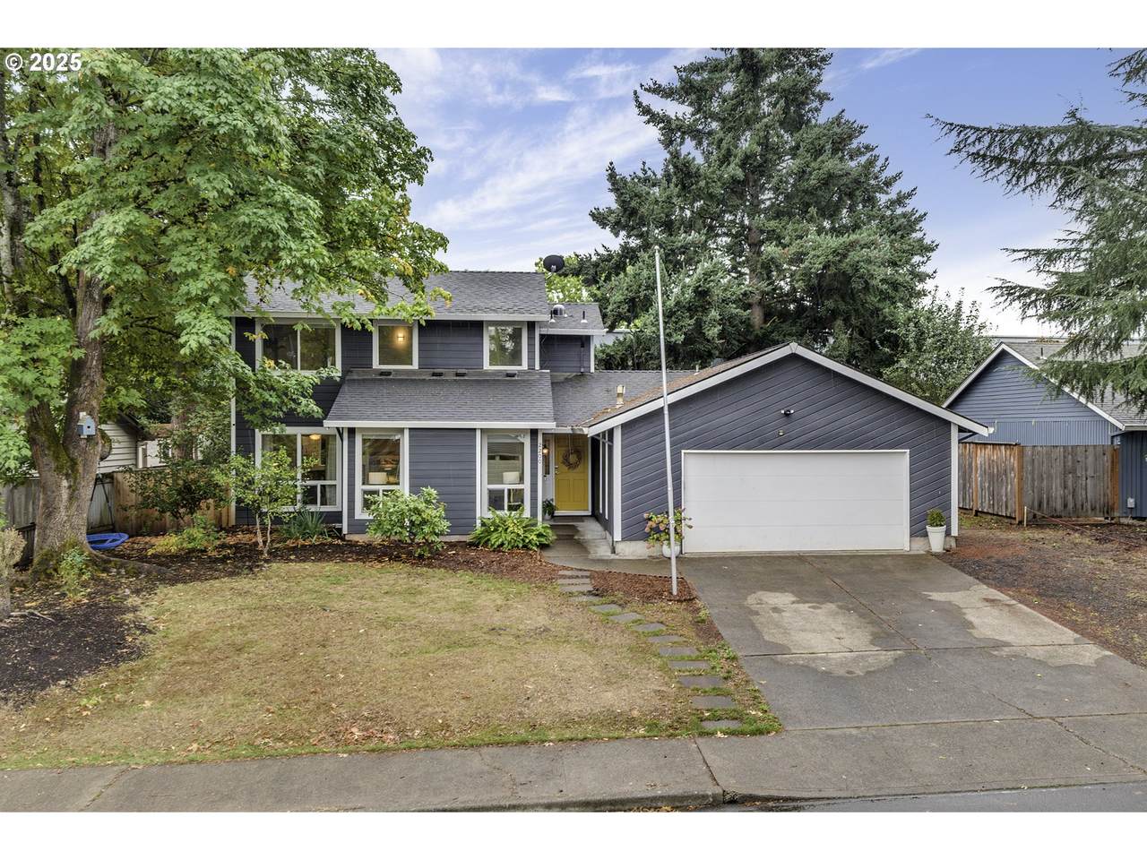 2200 Willow Ct - Photo 1