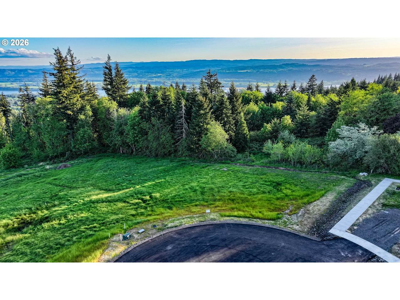 https://bt-photos.global.ssl.fastly.net/portland/1280_boomver_1_454292794-2.jpg