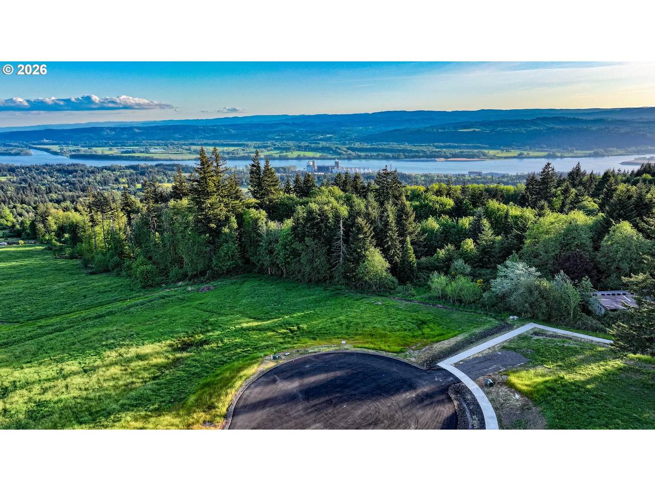 https://bt-photos.global.ssl.fastly.net/portland/1280_boomver_1_454292794-2.jpg