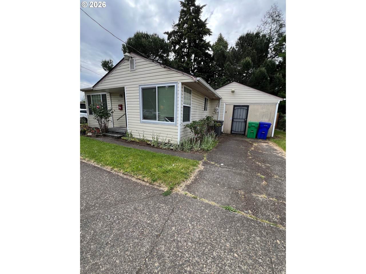 https://bt-photos.global.ssl.fastly.net/portland/1280_boomver_1_454584839-2.jpg
