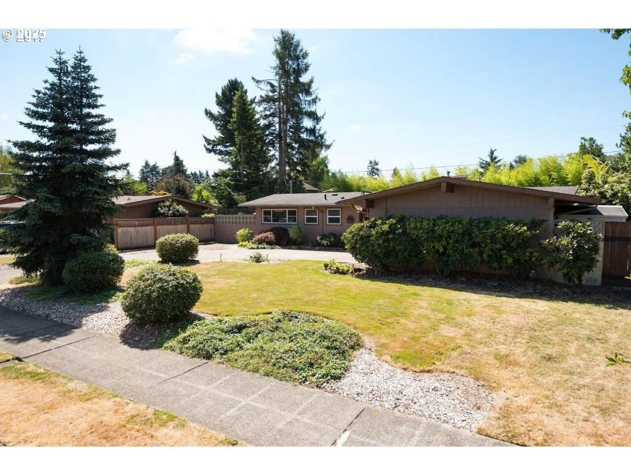 13540 Sacramento St - Photo 1