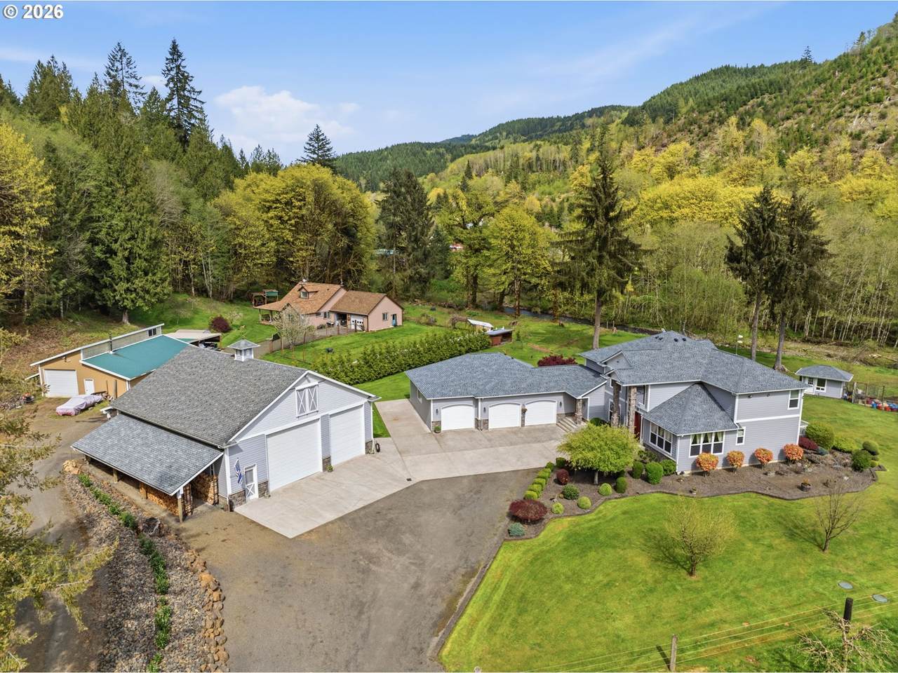 https://bt-photos.global.ssl.fastly.net/portland/1280_boomver_1_456731055-2.jpg
