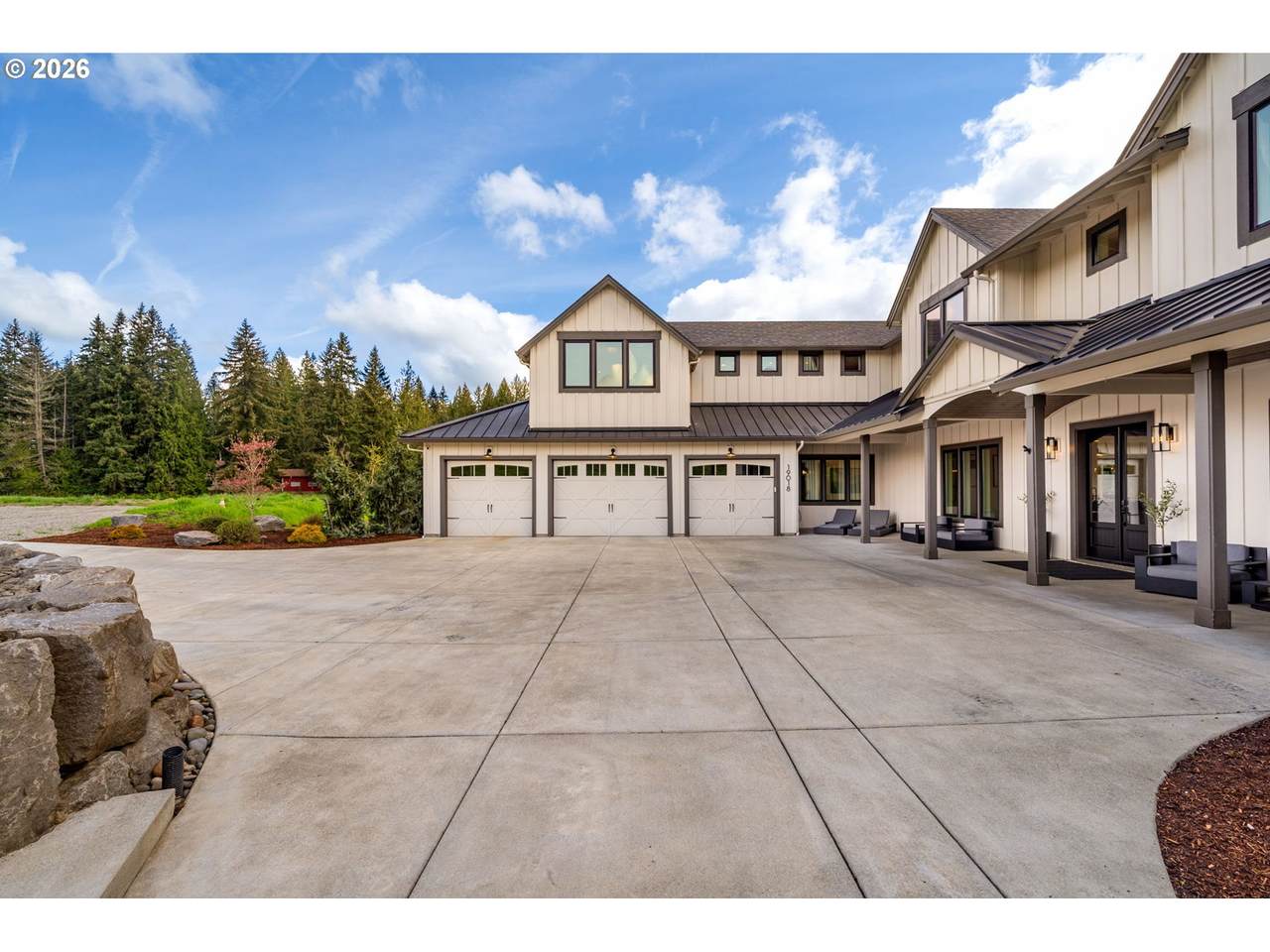 https://bt-photos.global.ssl.fastly.net/portland/1280_boomver_1_458806073-2.jpg