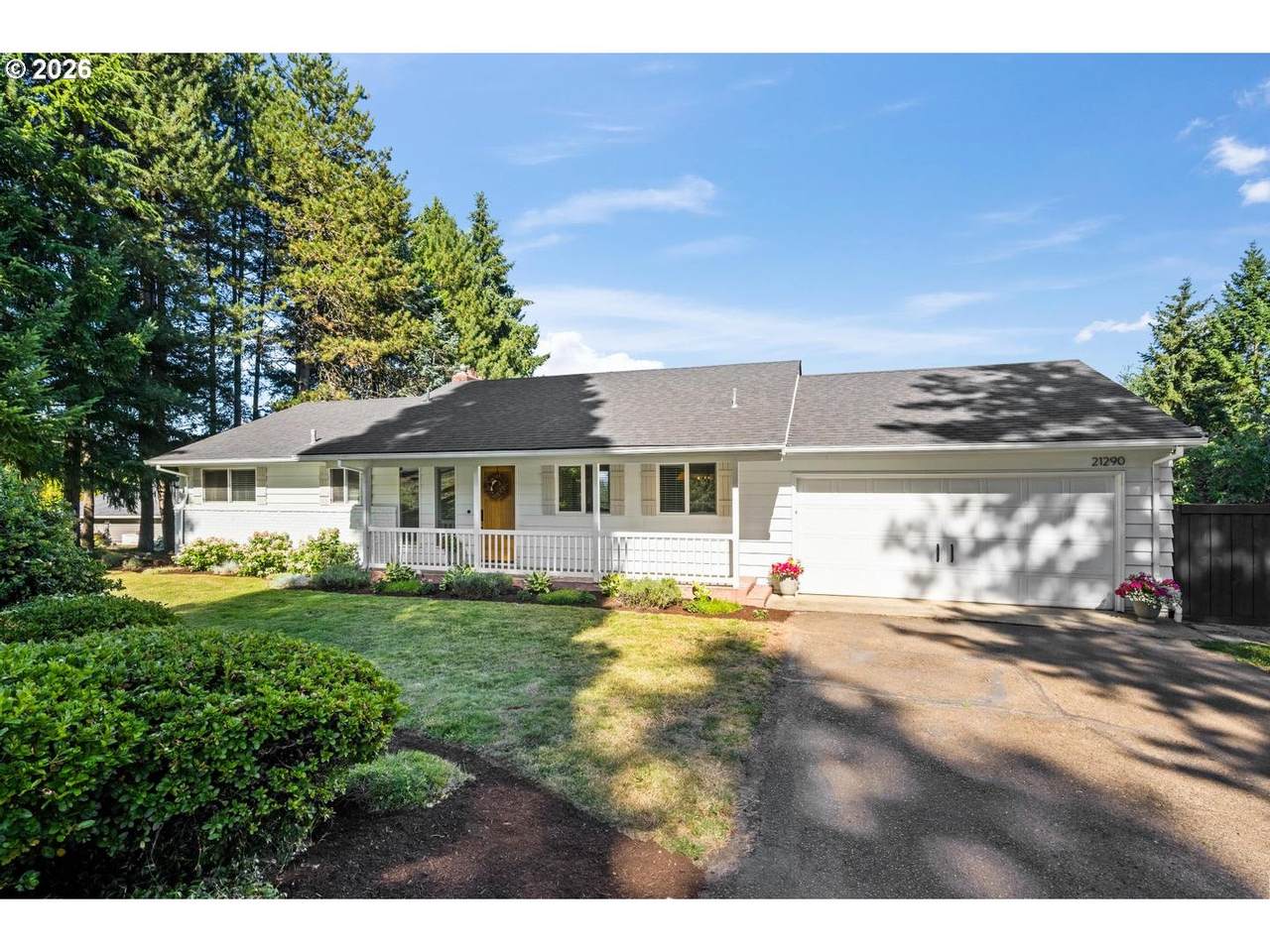 21290 Eastview Rd - Photo 1