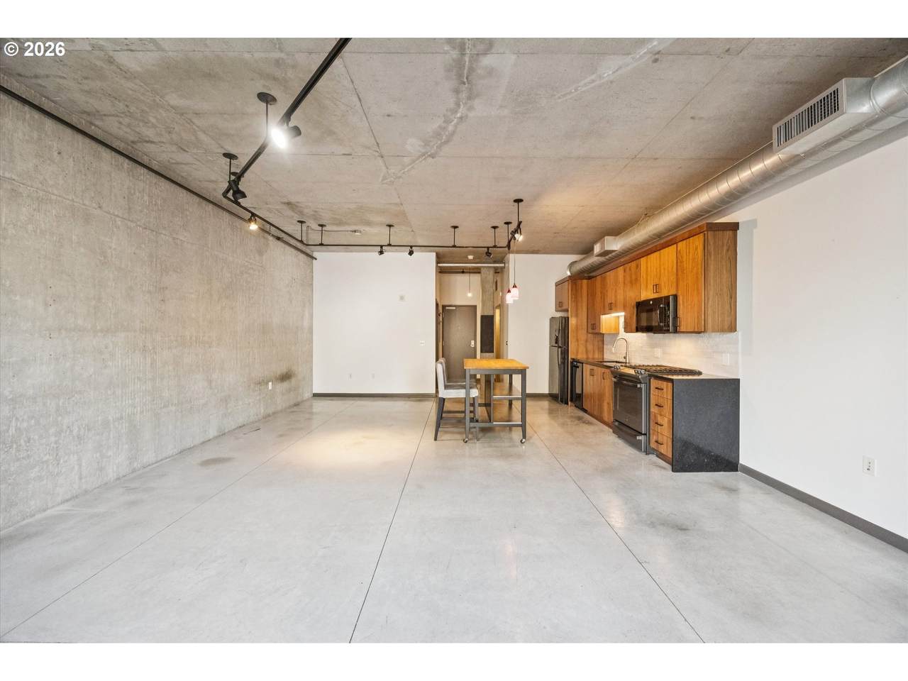 https://bt-photos.global.ssl.fastly.net/portland/1280_boomver_1_459071911-2.jpg