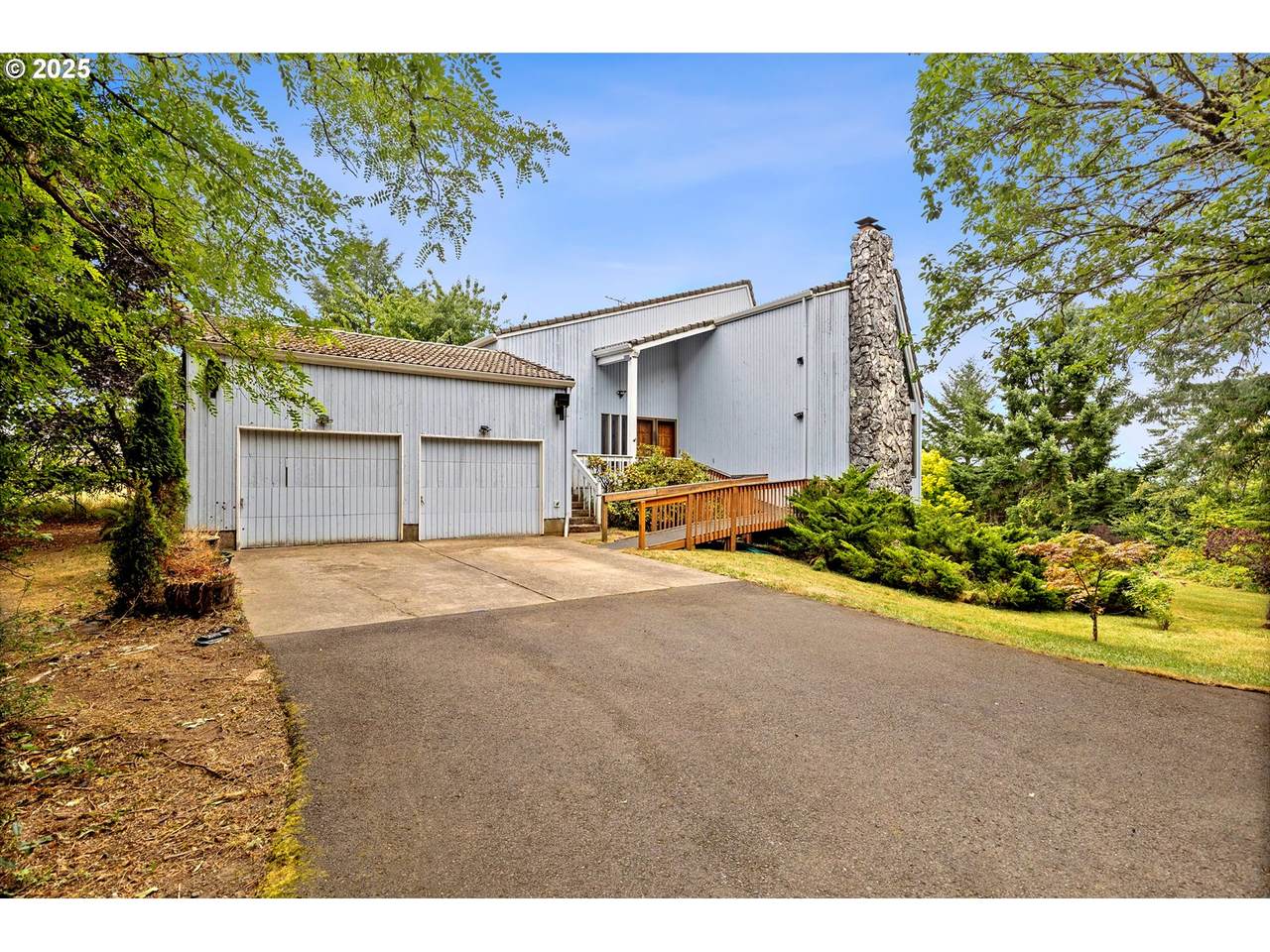 22905 Mountain Top Rd - Photo 1