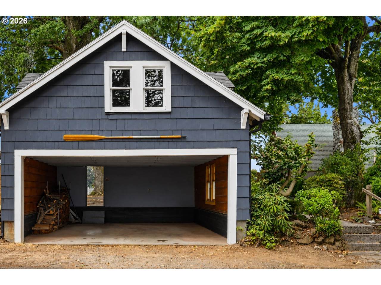 https://bt-photos.global.ssl.fastly.net/portland/1280_boomver_1_461531148-2.jpg