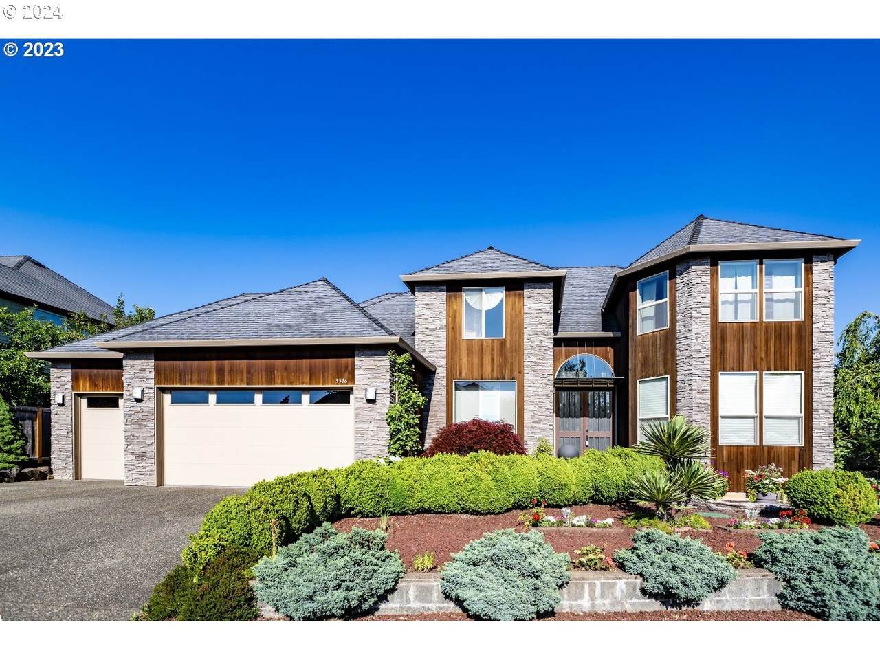 3516 Ione St - Photo 1