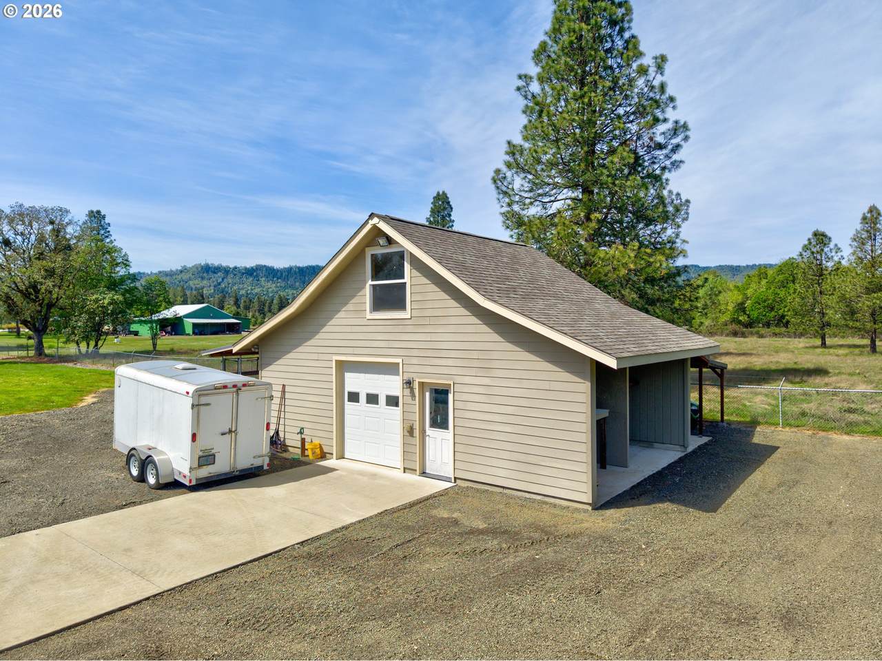 https://bt-photos.global.ssl.fastly.net/portland/1280_boomver_1_463229183-2.jpg