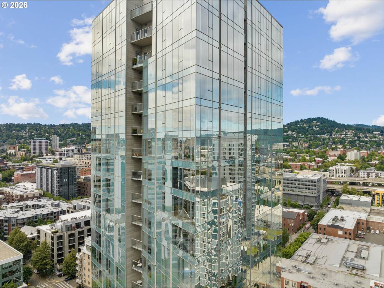 https://bt-photos.global.ssl.fastly.net/portland/1280_boomver_1_463345923-2.jpg