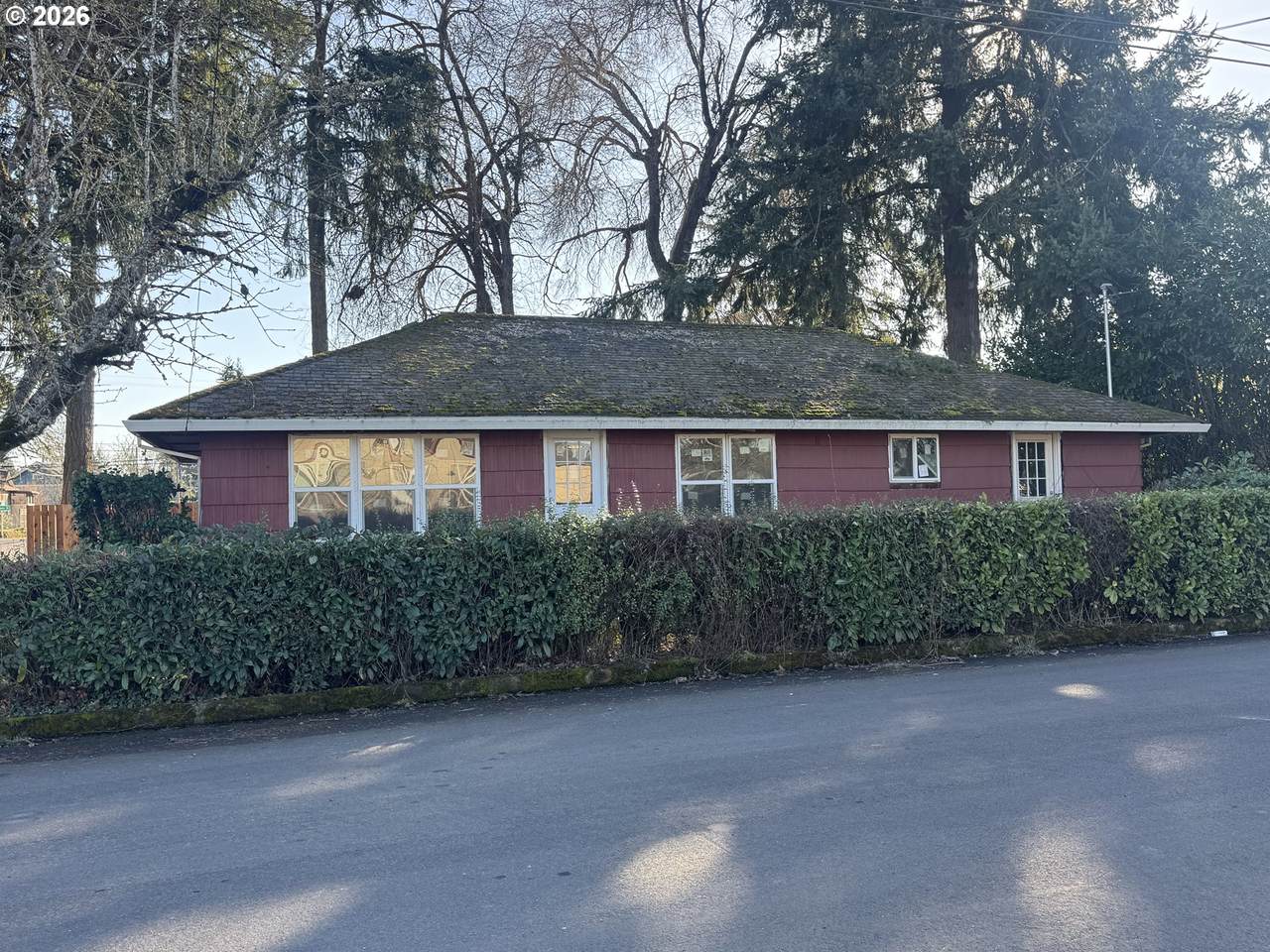 211 Sherman St - Photo 1