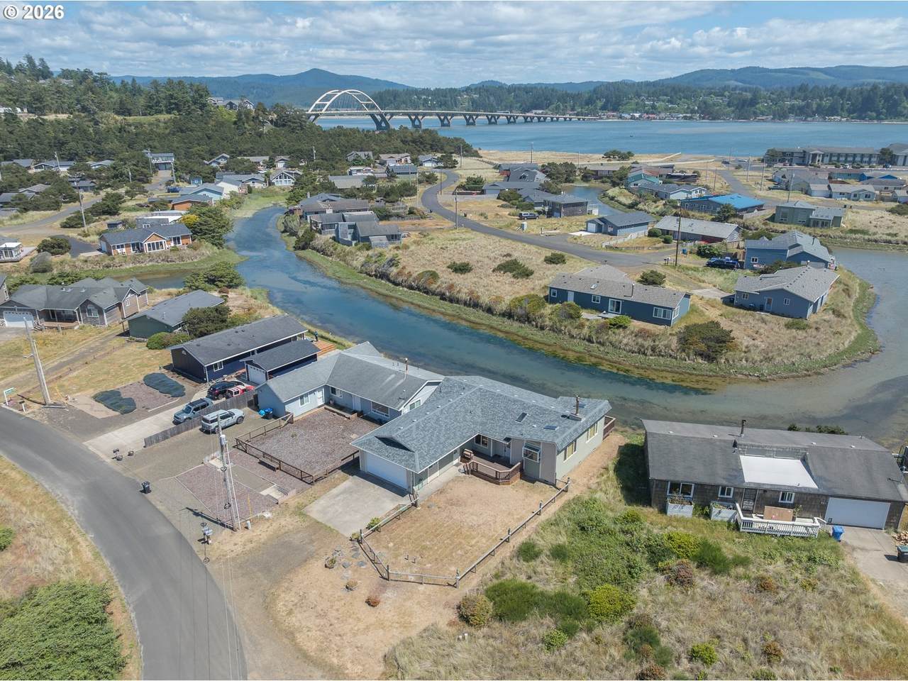 1001 Pacific Way - Photo 1