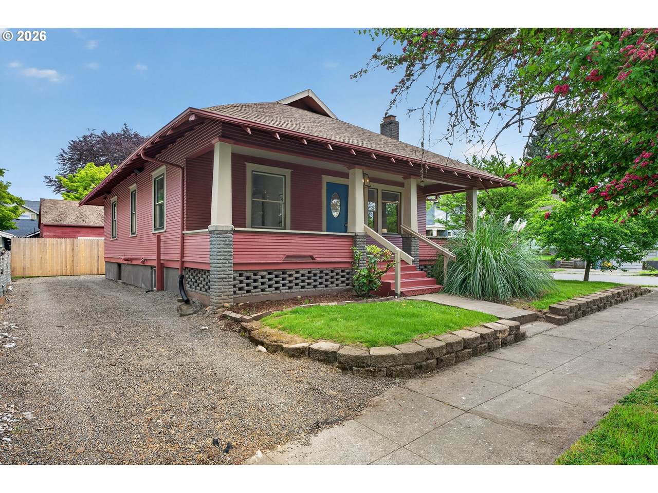 https://bt-photos.global.ssl.fastly.net/portland/1280_boomver_1_464688007-2.jpg