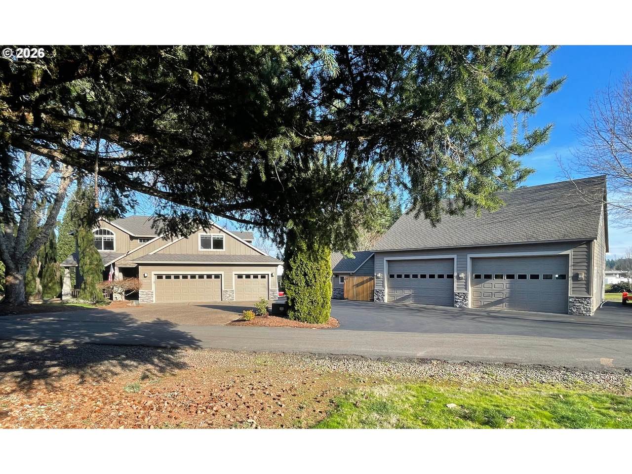 18214 Brookstone Dr - Photo 1