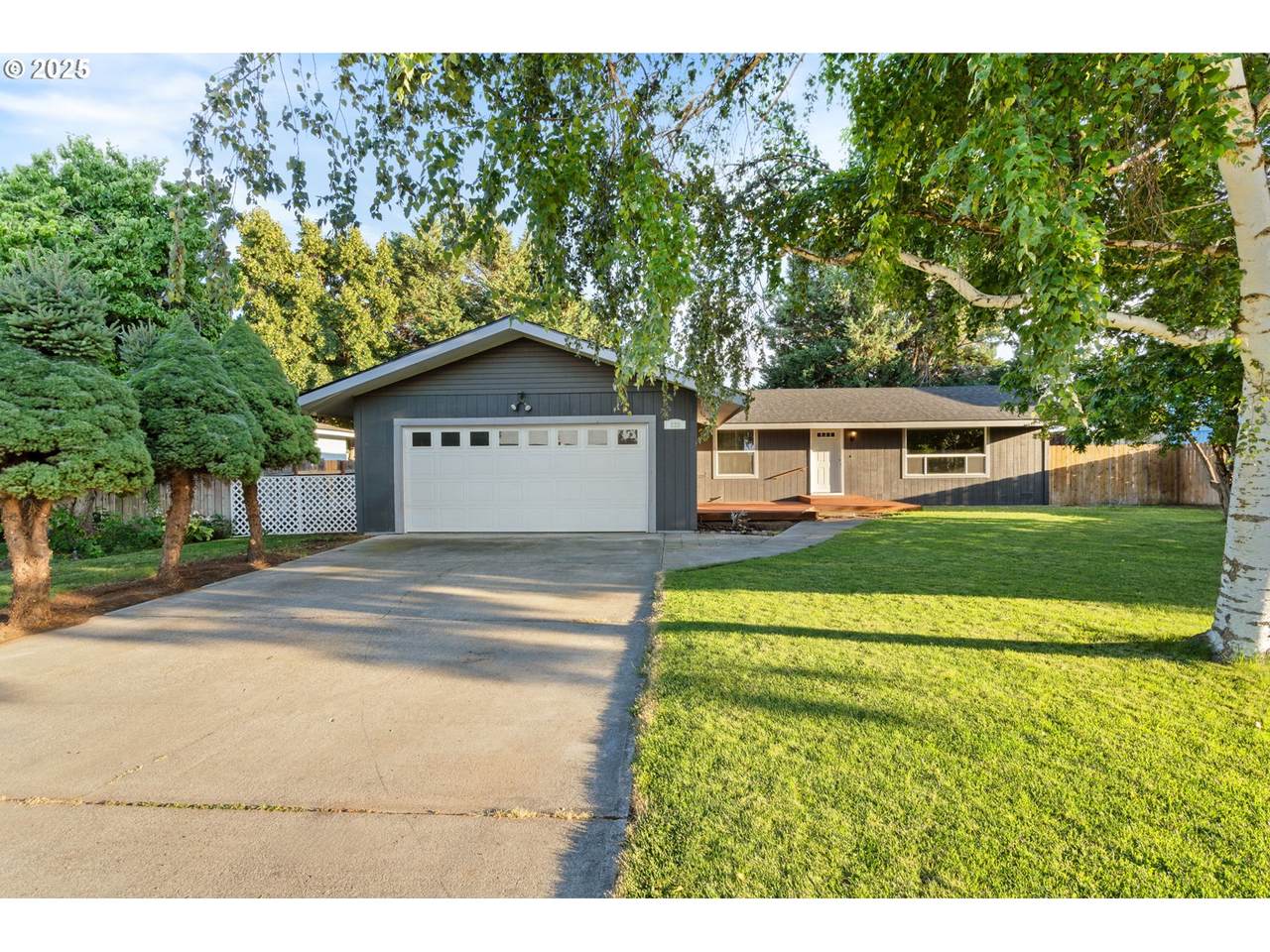 333 Boardman Ave - Photo 1