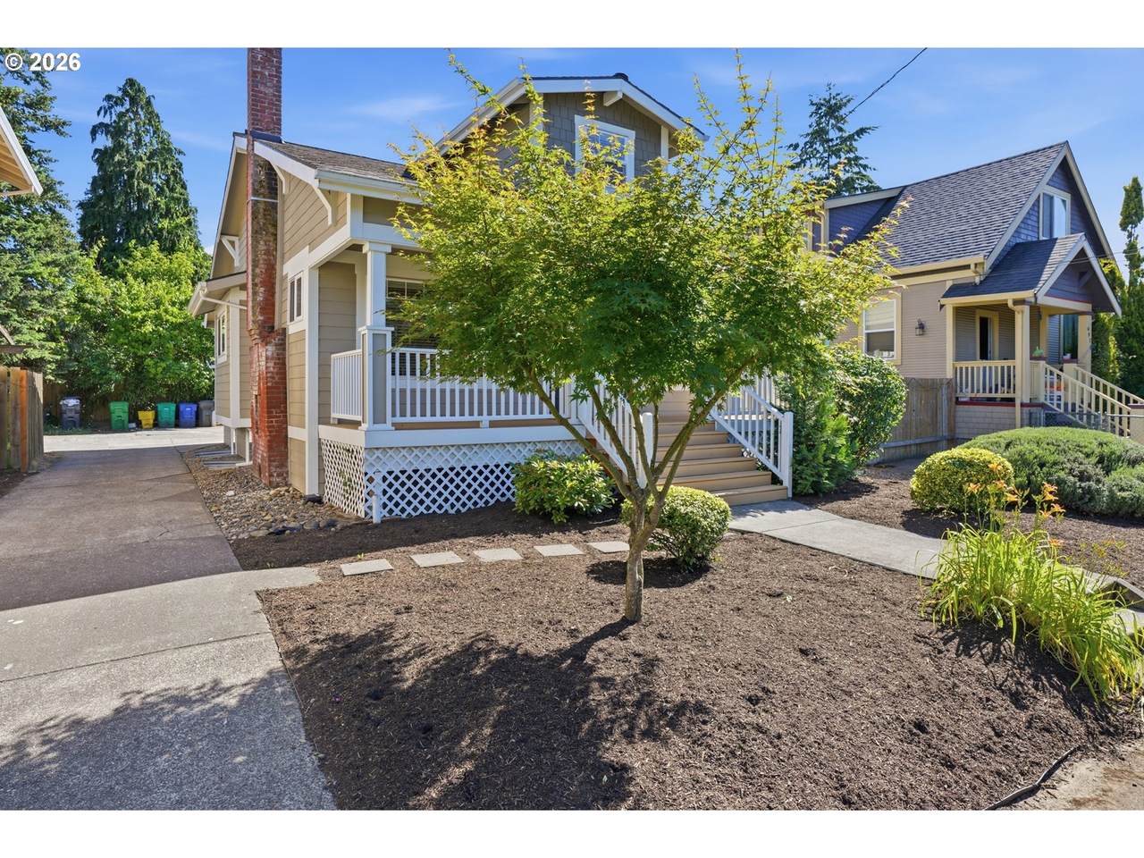https://bt-photos.global.ssl.fastly.net/portland/1280_boomver_1_466392990-2.jpg