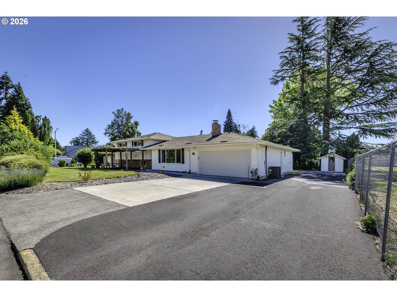https://bt-photos.global.ssl.fastly.net/portland/1280_boomver_1_466674989-2.jpg