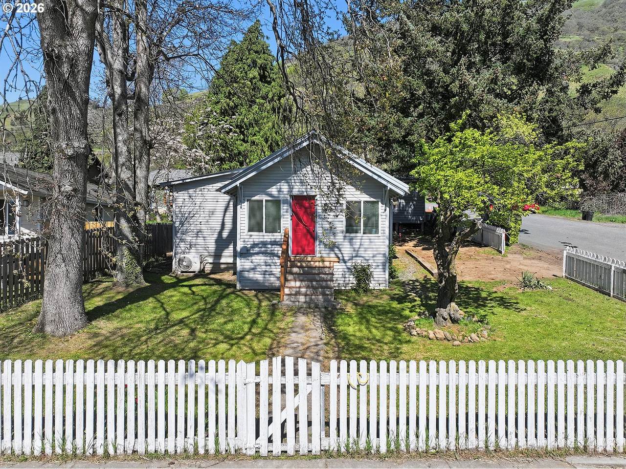 320 Steuben St - Photo 1