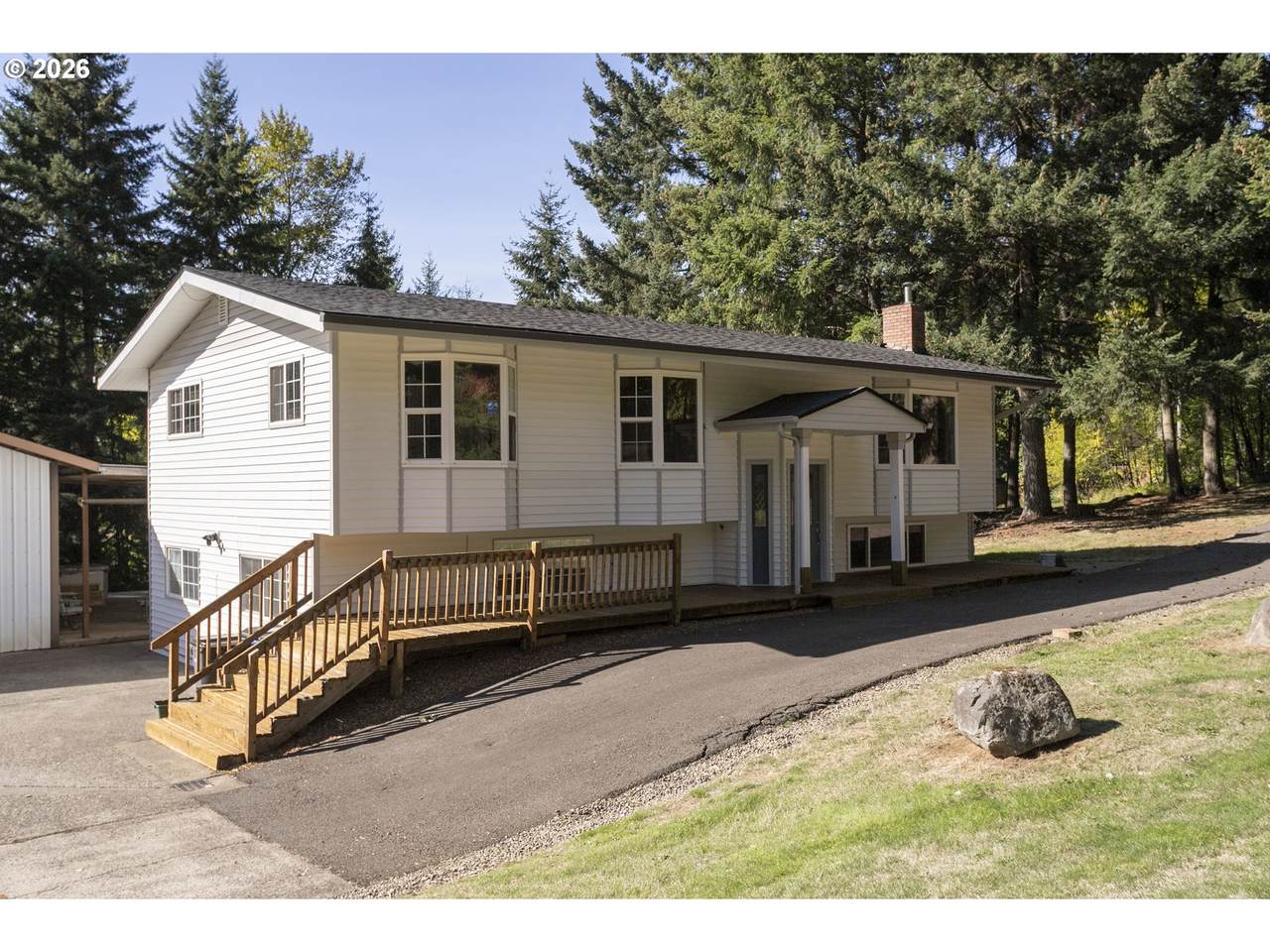 https://bt-photos.global.ssl.fastly.net/portland/1280_boomver_1_472118601-2.jpg