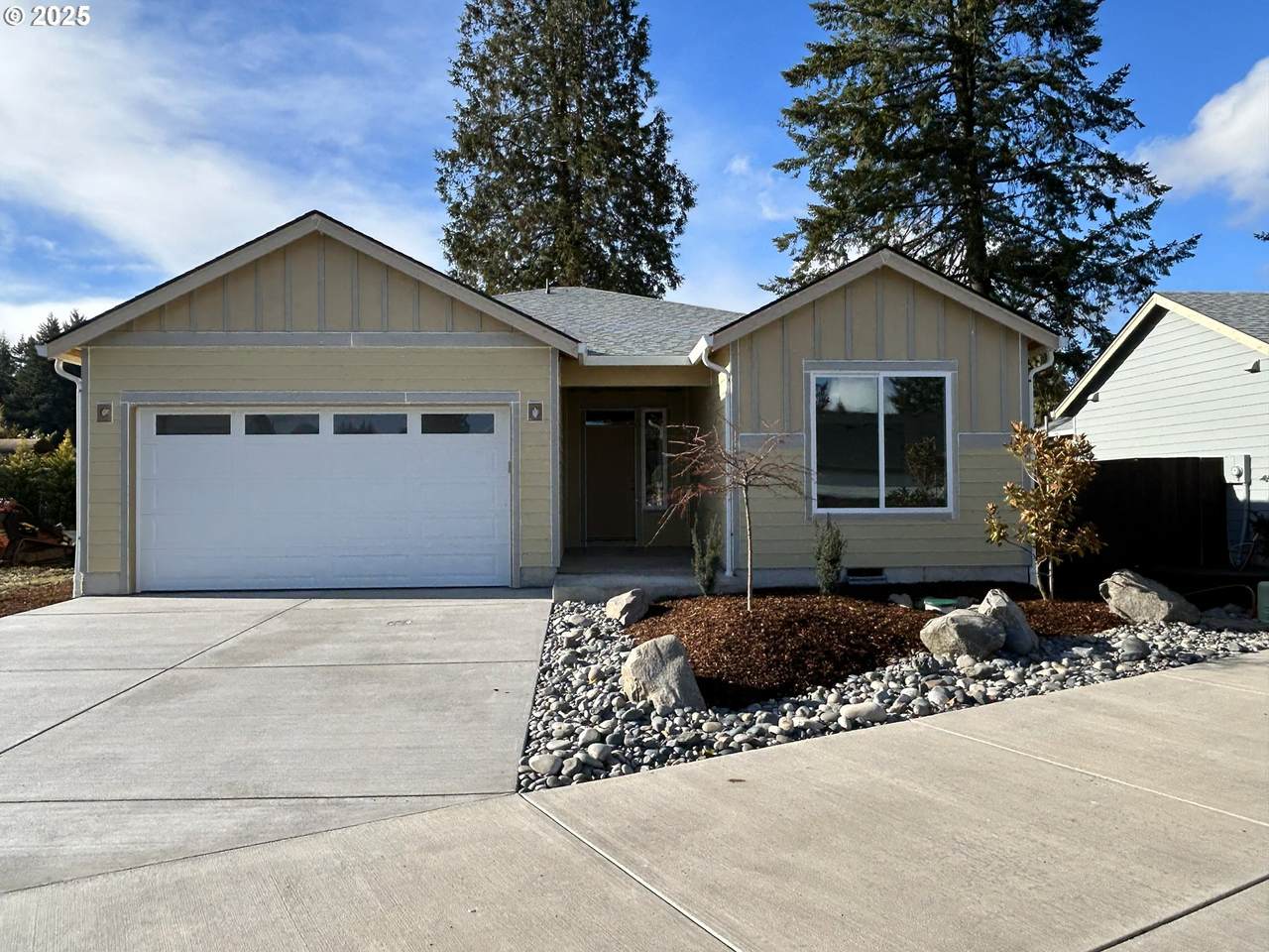 5000 71ST St - Photo 1