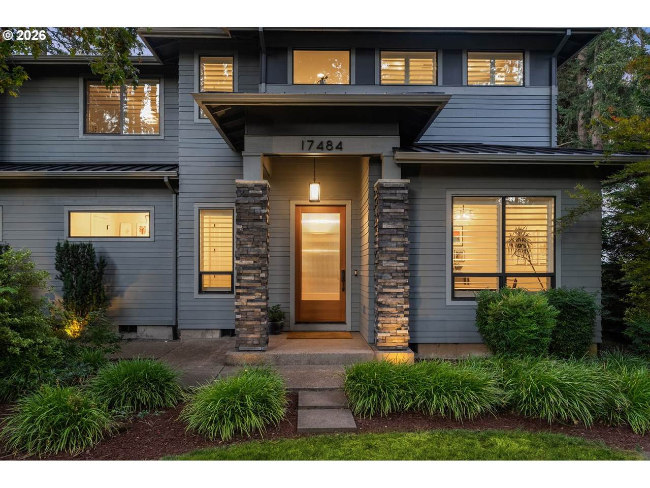 https://bt-photos.global.ssl.fastly.net/portland/1280_boomver_1_475001618-2.jpg