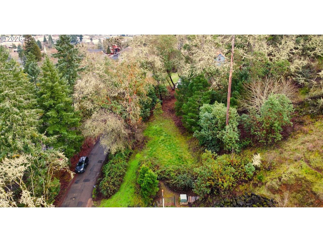 https://bt-photos.global.ssl.fastly.net/portland/1280_boomver_1_475698313-2.jpg