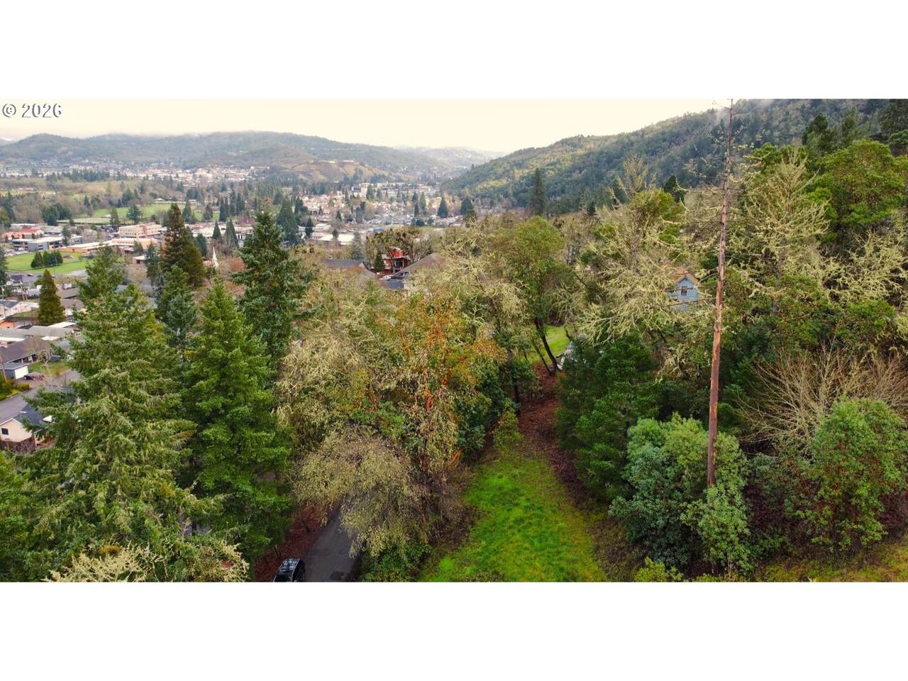https://bt-photos.global.ssl.fastly.net/portland/1280_boomver_1_475698313-2.jpg