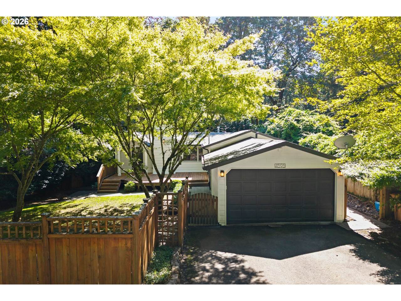 https://bt-photos.global.ssl.fastly.net/portland/1280_boomver_1_476488795-2.jpg