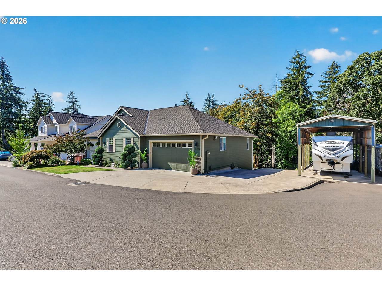 https://bt-photos.global.ssl.fastly.net/portland/1280_boomver_1_476881612-2.jpg