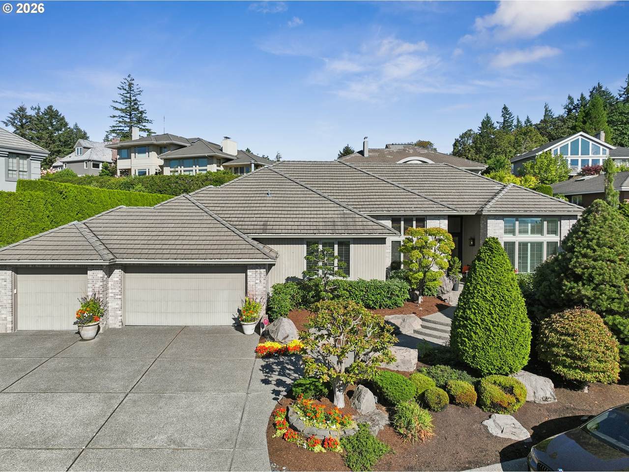 7274 Ascot Ct - Photo 1