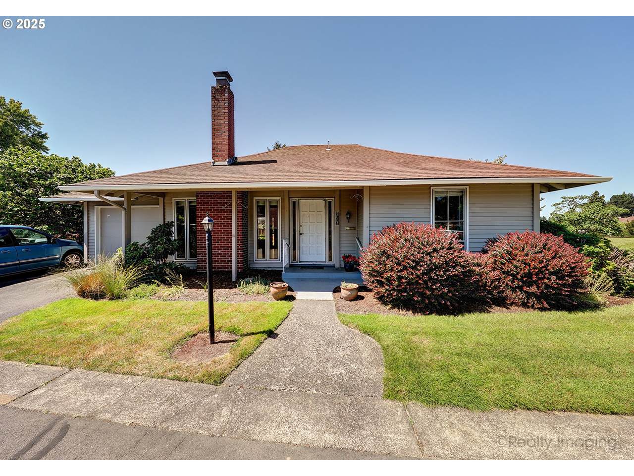 5170 Barclay Ct - Photo 1
