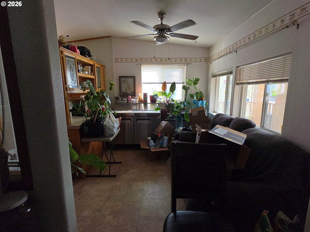 https://bt-photos.global.ssl.fastly.net/portland/1280_boomver_1_478484599-2.jpg