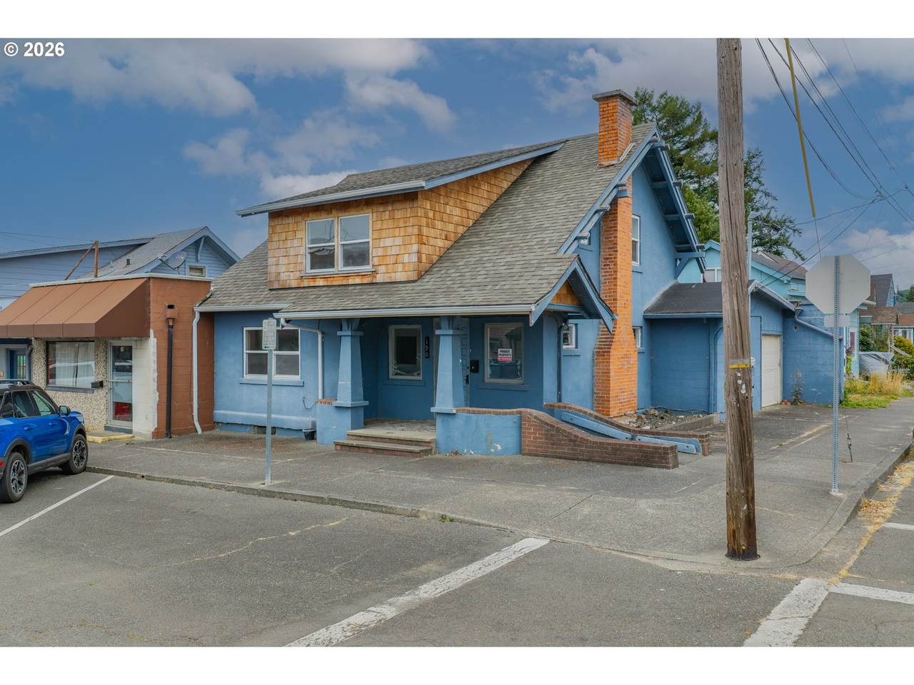 190 3RD St - Photo 1