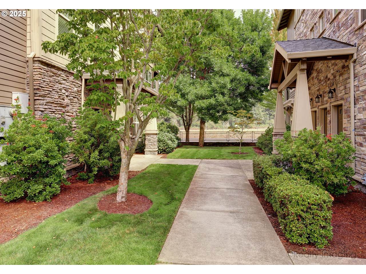 734 Adwick Dr - Photo 1