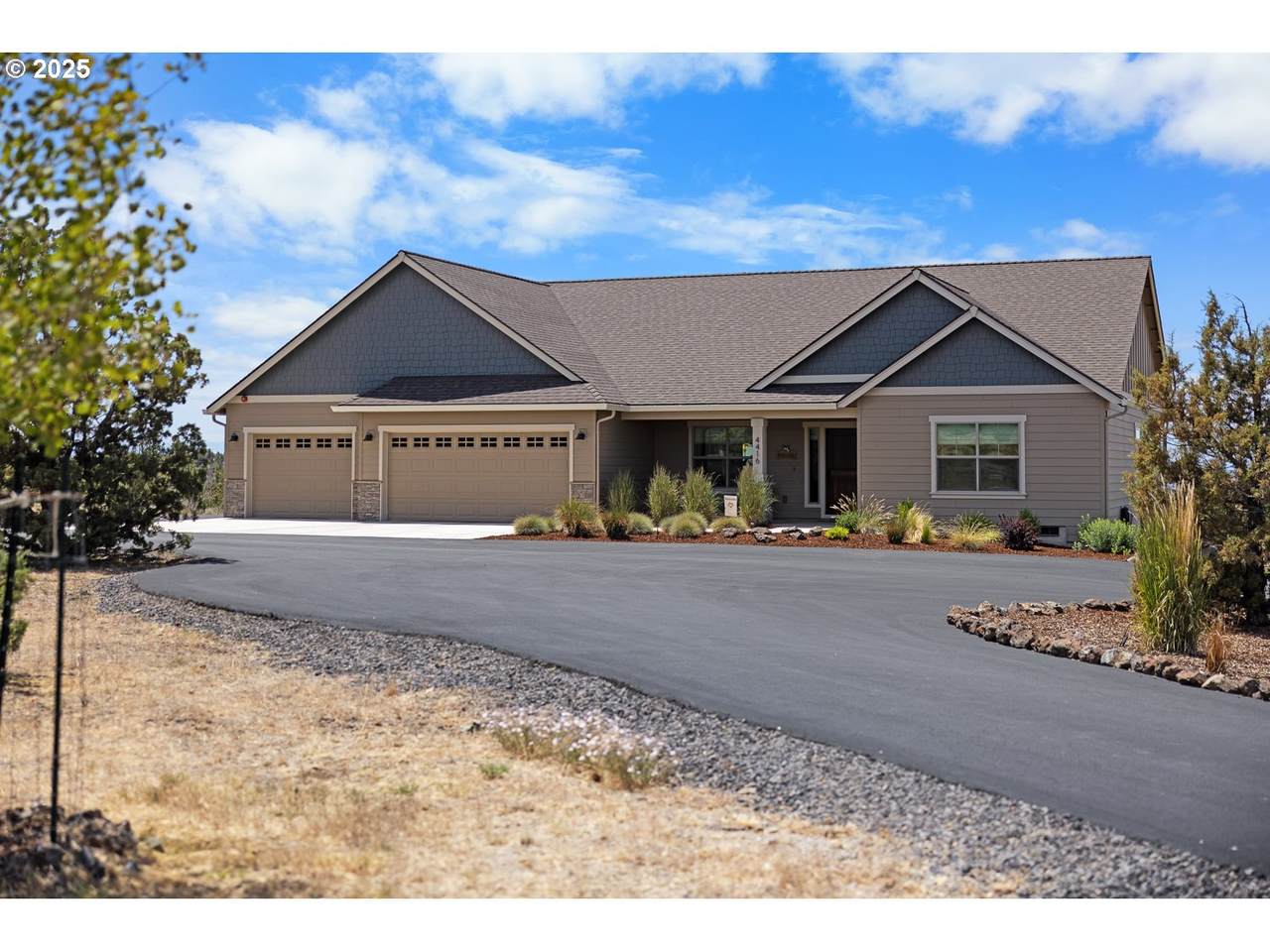 4416 Laredo Rd - Photo 1